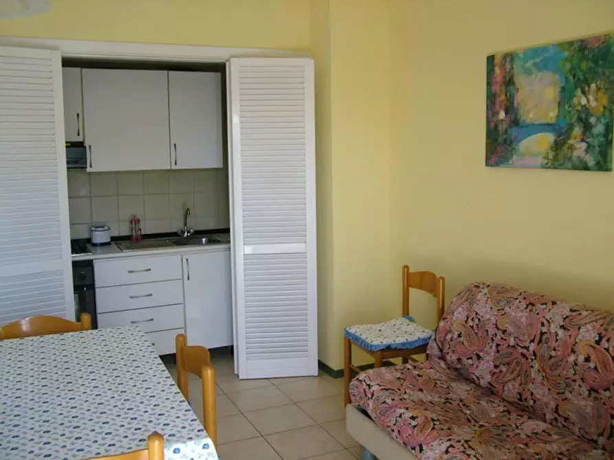 Immagine 6 di Appartamento in vendita  in Via Leonardo da Vinci a Silvi