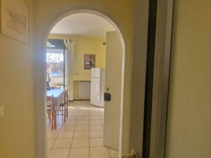 Immagine 13 di Appartamento in vendita  in Via Leonardo da Vinci a Silvi