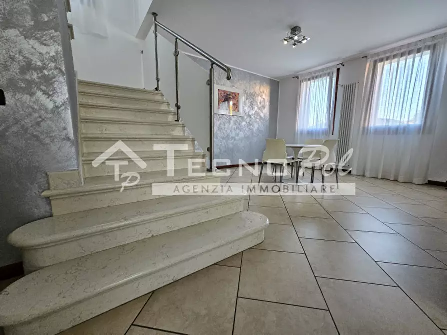 Immagine 4 di Villa in vendita  a Campodarsego