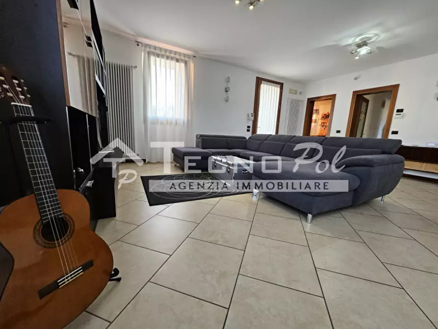 Immagine 6 di Villa in vendita  a Campodarsego