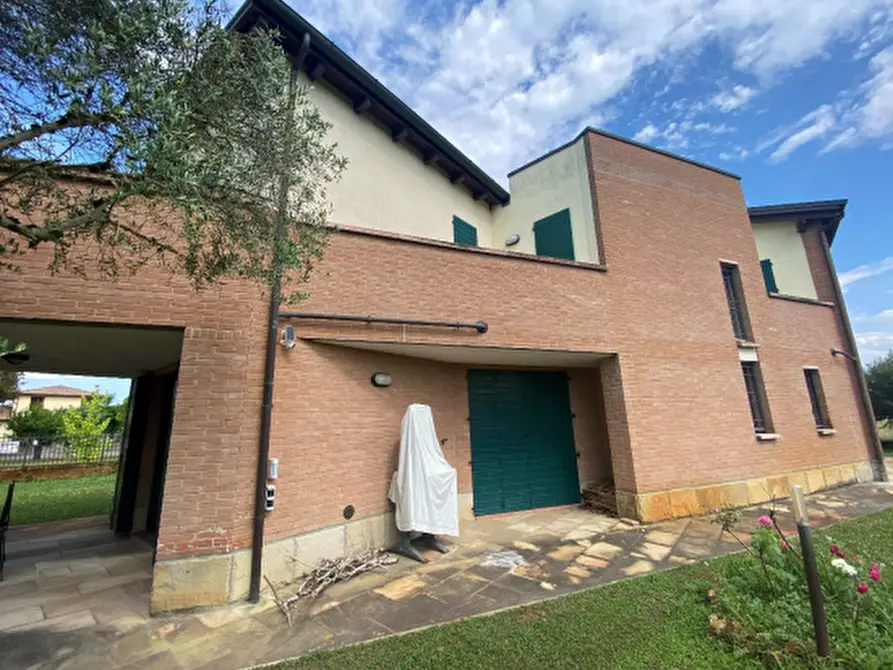 Immagine 2 di Villa in vendita  in Via Palazzazzo a Sala Bolognese