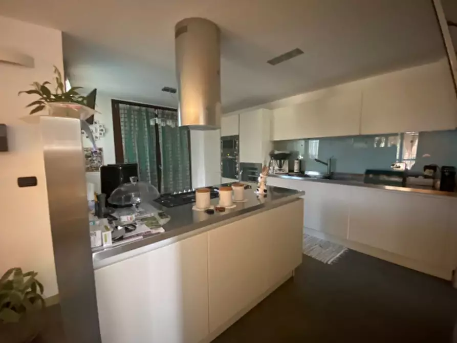 Immagine 8 di Villa in vendita  in Via Palazzazzo a Sala Bolognese