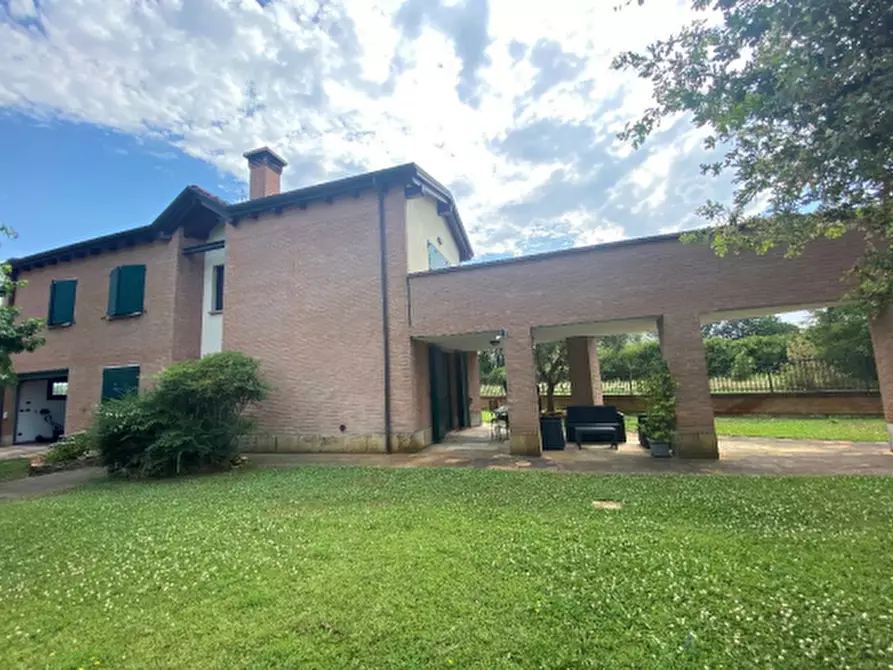 Immagine 23 di Villa in vendita  in Via Palazzazzo a Sala Bolognese