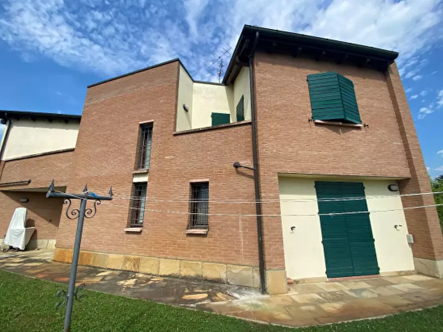 Immagine 40 di Villa in vendita  in Via Palazzazzo a Sala Bolognese