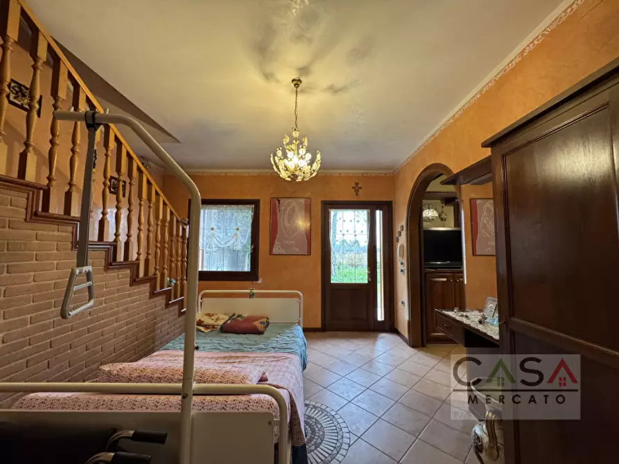 Immagine 9 di Casa bifamiliare in vendita  in Via Salvatoizza a Gaiarine