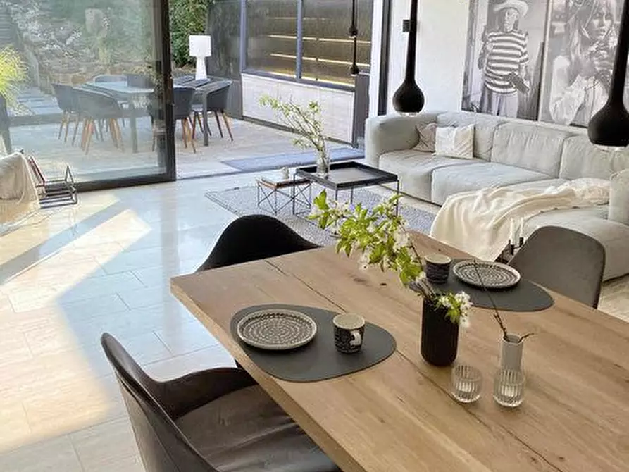 Immagine 34 di Villa in vendita  in Via Louis Pasteur a Dolo