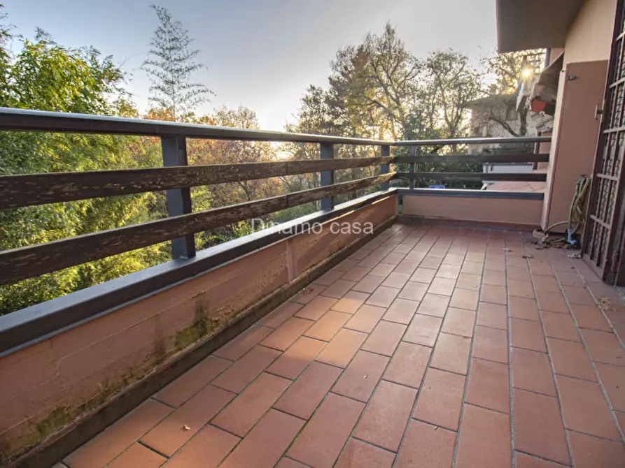 Immagine 37 di Villa in vendita  a Prato