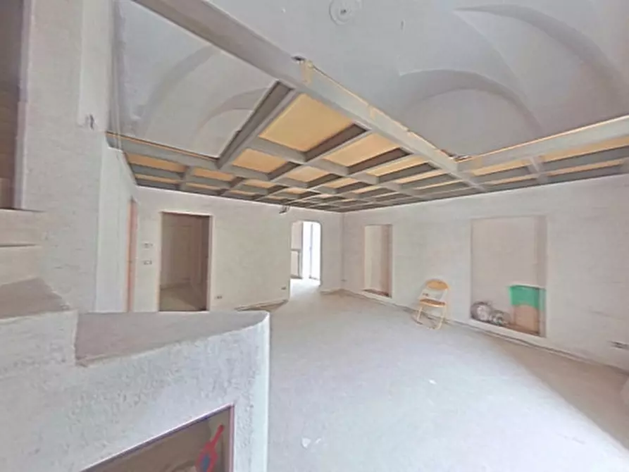 Immagine 6 di Casa indipendente in vendita  in corso perrini a Fasano