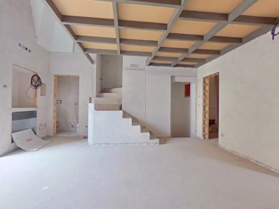 Immagine 7 di Casa indipendente in vendita  in corso perrini a Fasano