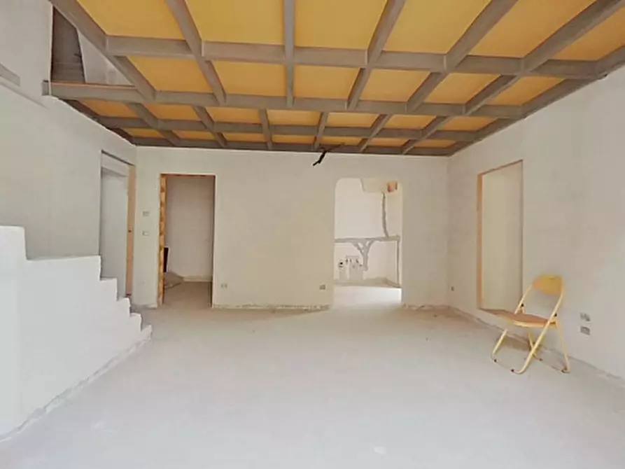 Immagine 15 di Casa indipendente in vendita  in corso perrini a Fasano