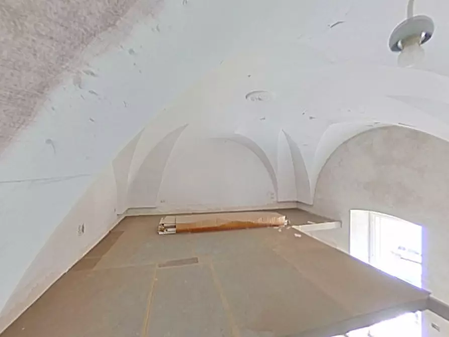 Immagine 20 di Casa indipendente in vendita  in corso perrini a Fasano