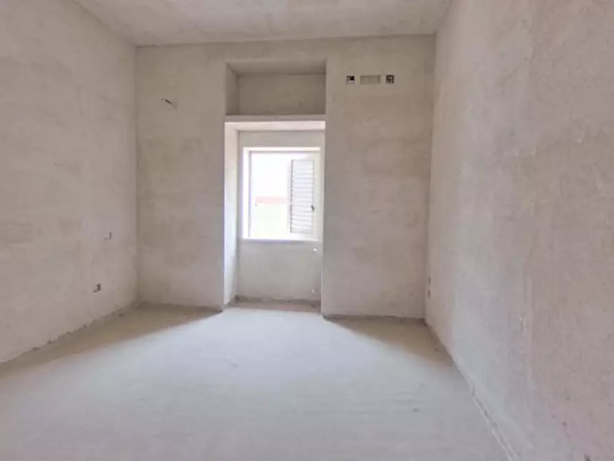 Immagine 27 di Casa indipendente in vendita  in corso perrini a Fasano