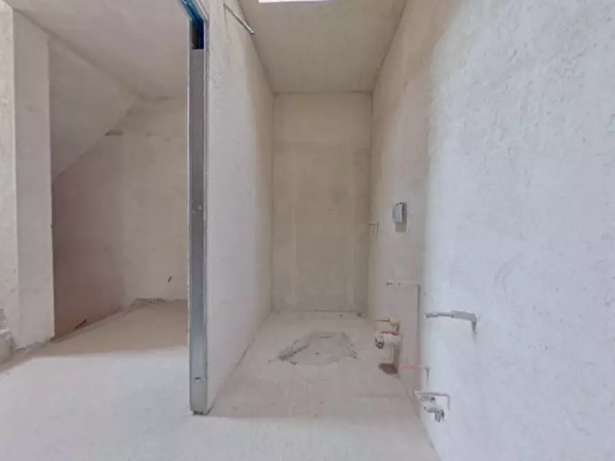 Immagine 29 di Casa indipendente in vendita  in corso perrini a Fasano