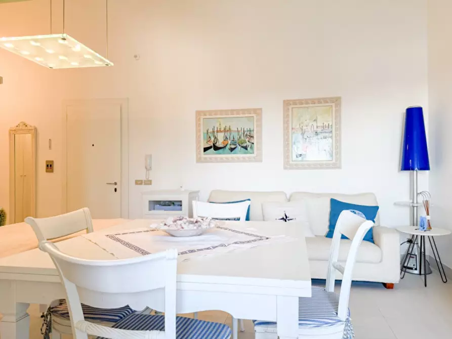 Immagine 5 di Appartamento in vendita  in Piazza Guglielmo Marconi a Jesolo