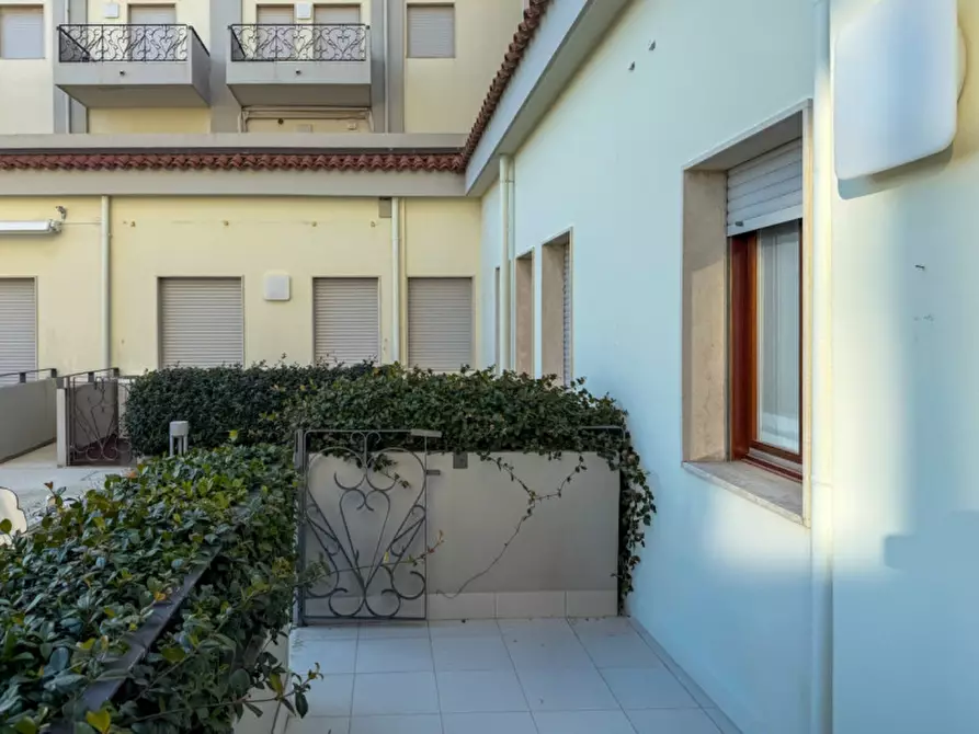 Immagine 22 di Appartamento in vendita  in Piazza Guglielmo Marconi a Jesolo