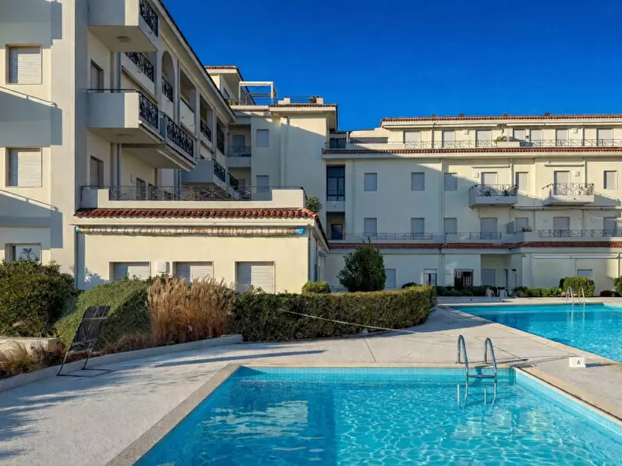 Immagine 24 di Appartamento in vendita  in Piazza Guglielmo Marconi a Jesolo