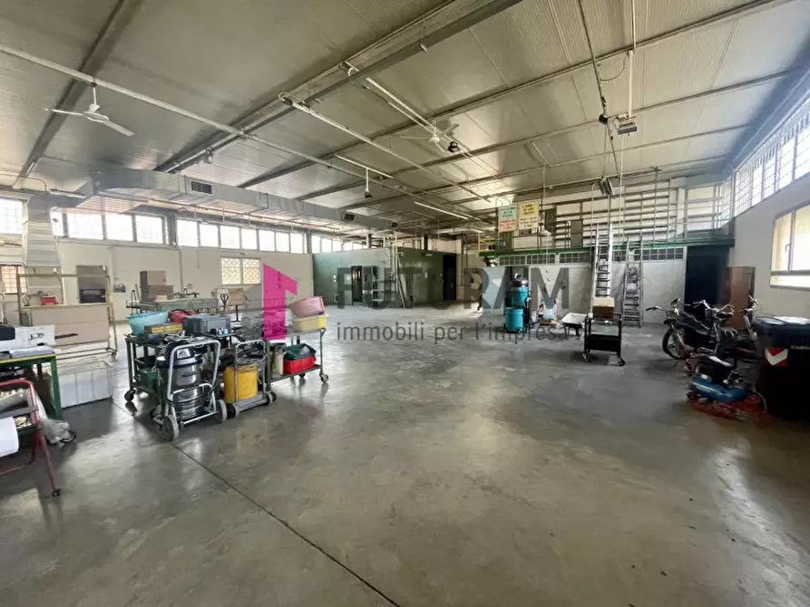 Immagine 5 di Capannone industriale in vendita  in via longhin 1 a Padova