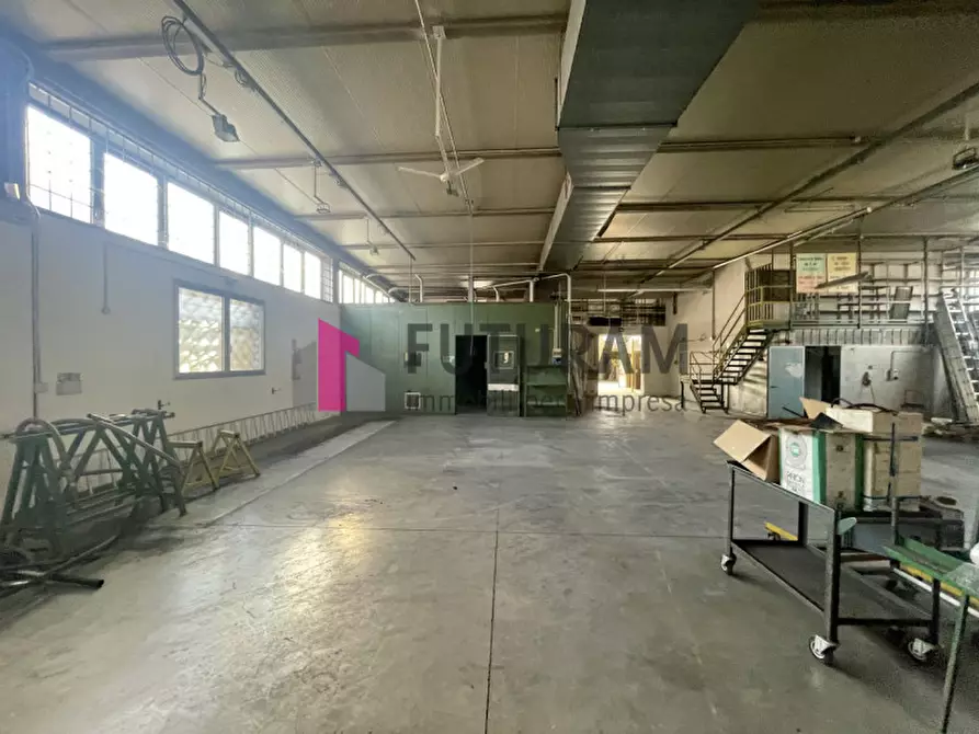 Immagine 6 di Capannone industriale in vendita  in via longhin 1 a Padova
