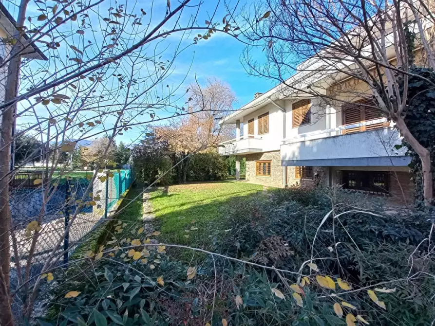 Immagine 4 di Casa indipendente in vendita  in VIA PARINI a Schio