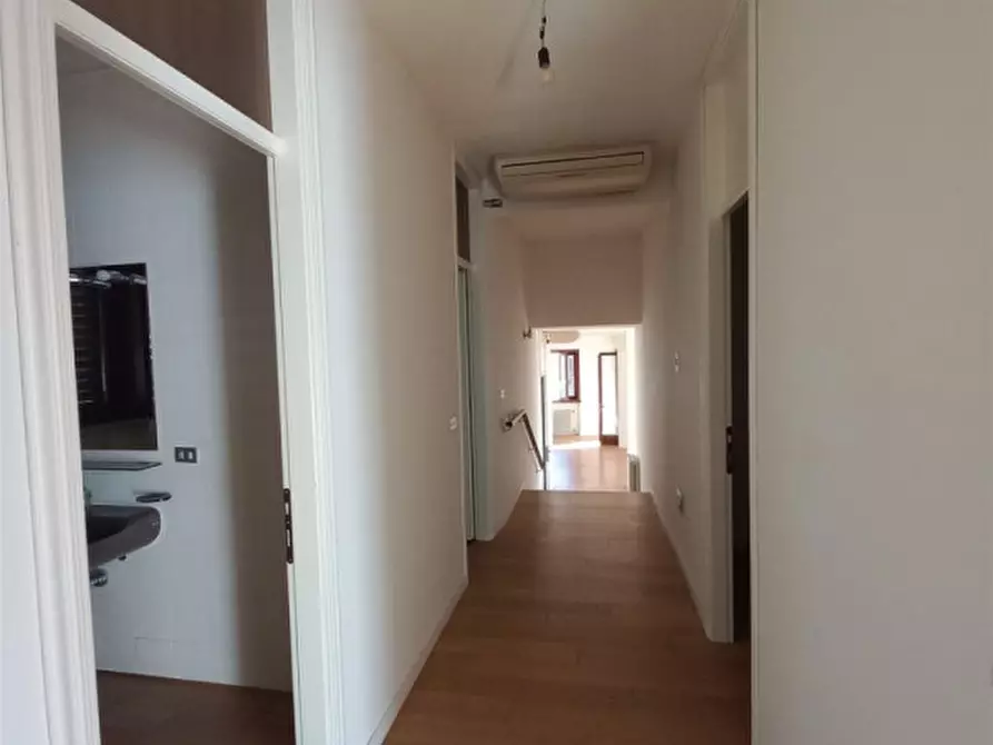 Immagine 9 di Casa indipendente in vendita  in VIA PARINI a Schio