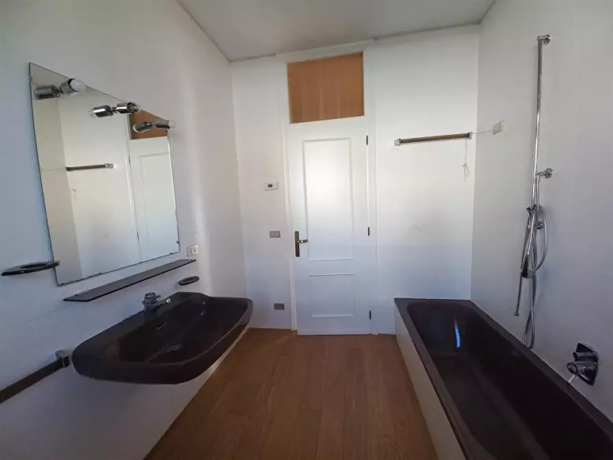 Immagine 22 di Casa indipendente in vendita  in VIA PARINI a Schio