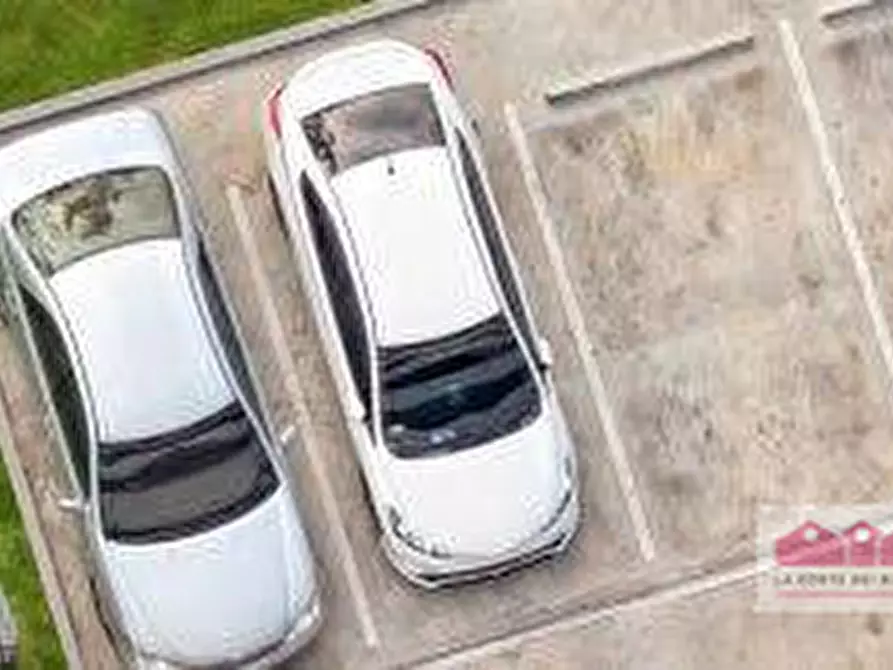 Immagine 6 di Posto auto in affitto  in Via Zamenhof a Vicenza