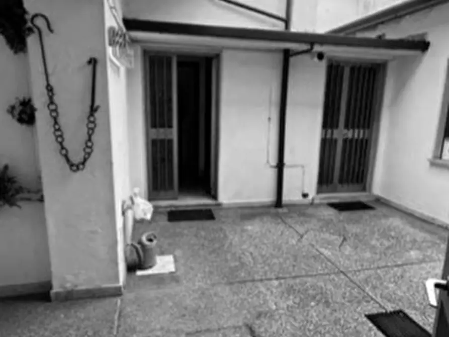 Immagine 4 di Casa bifamiliare in vendita  in VICOLO OSPEDALE 12/A a San Giovanni Lupatoto