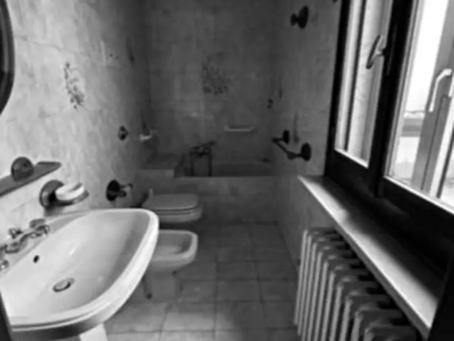 Immagine 27 di Casa bifamiliare in vendita  in VICOLO OSPEDALE 12/A a San Giovanni Lupatoto