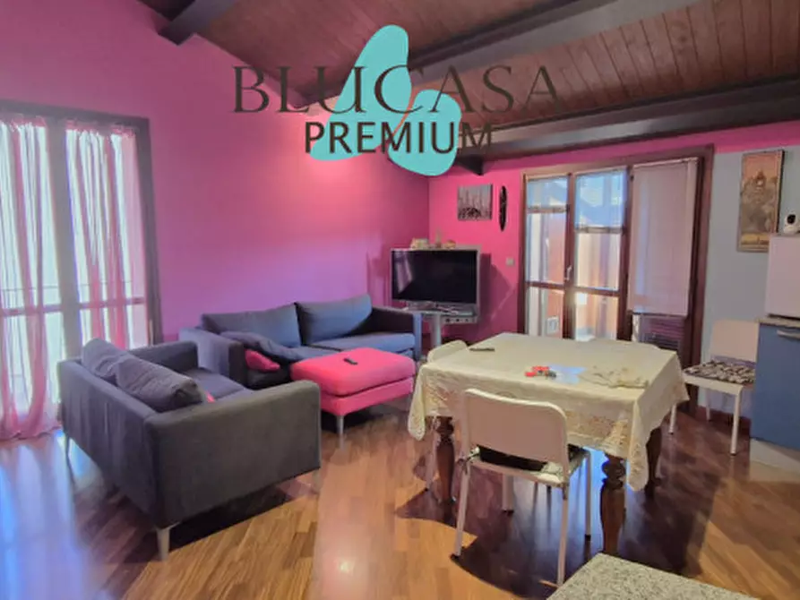 Immagine 2 di Appartamento in vendita  in Via Giordano Bruno a Meldola