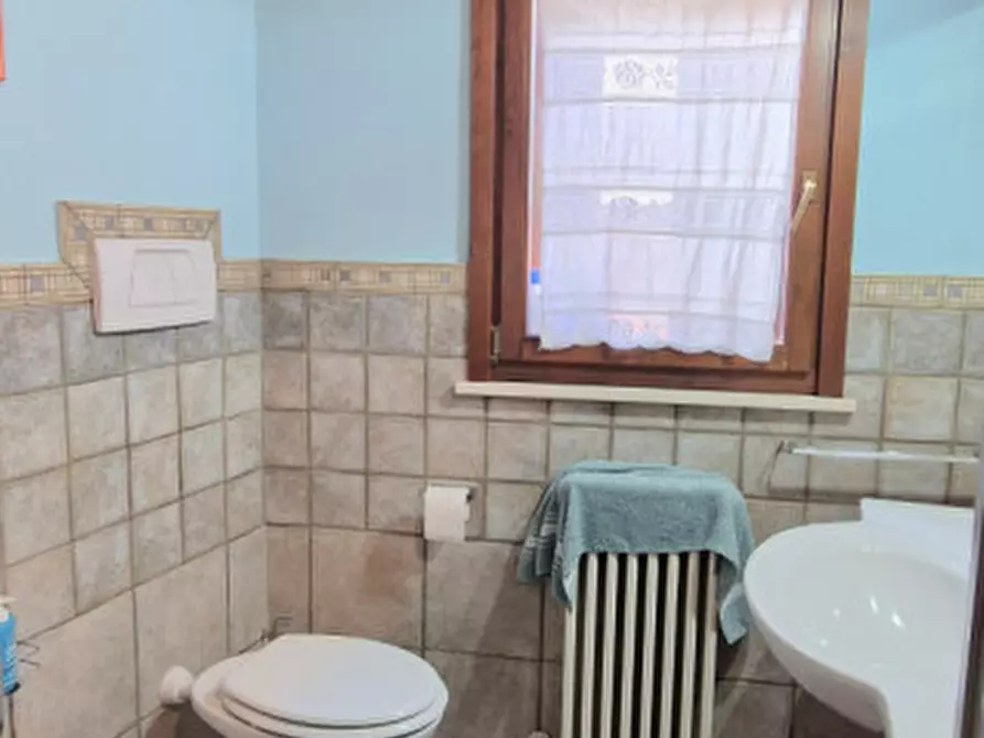 Immagine 13 di Appartamento in vendita  in Via Giordano Bruno a Meldola