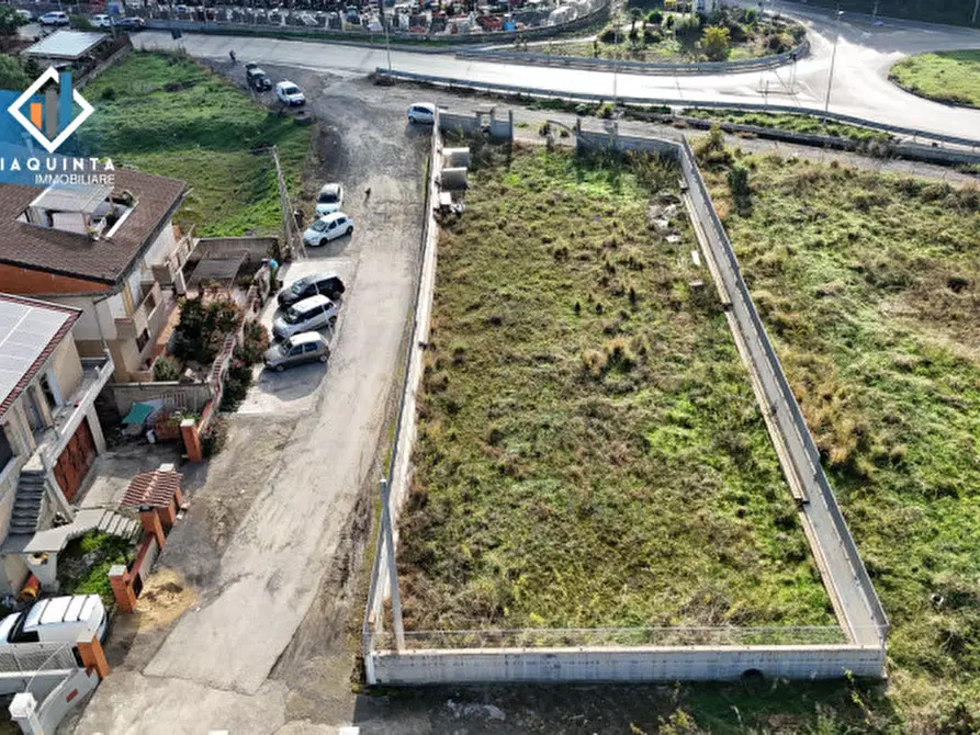Immagine 1 di Terreno in vendita  in C.da Santuzza snc a Palagonia
