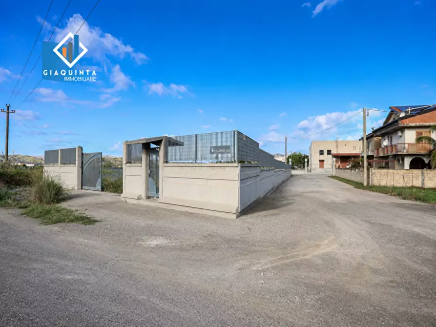 Immagine 2 di Terreno in vendita  in C.da Santuzza snc a Palagonia