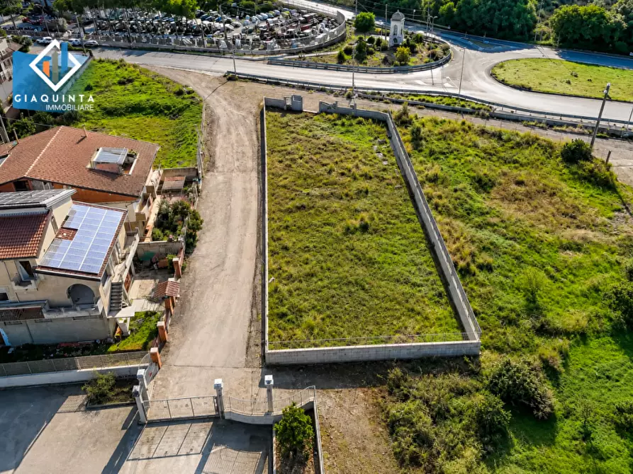Immagine 3 di Terreno in vendita  in C.da Santuzza snc a Palagonia
