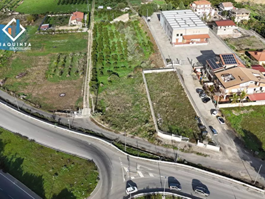 Immagine 5 di Terreno in vendita  in C.da Santuzza snc a Palagonia