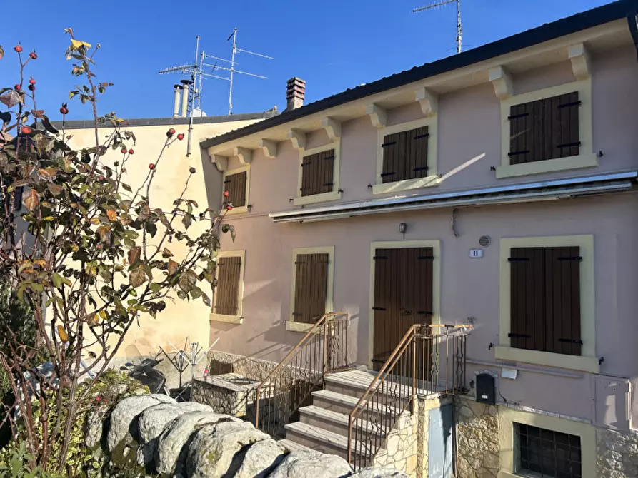 Immagine 2 di Villetta a schiera in vendita  in via segorte a Verona