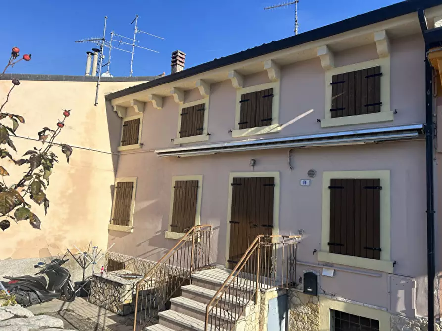Immagine 15 di Villetta a schiera in vendita  in via segorte a Verona