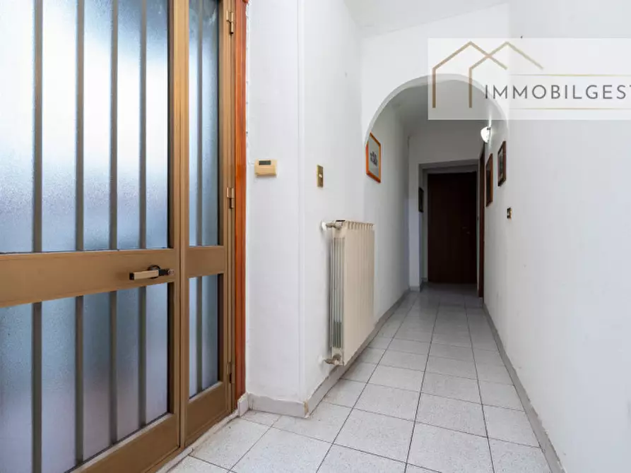 Immagine 5 di Appartamento in vendita  in Corso Novara 8 a Torino