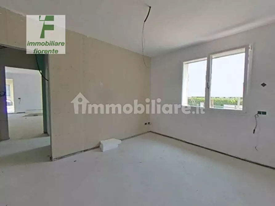 Immagine 5 di Casa bifamiliare in vendita  a Padova