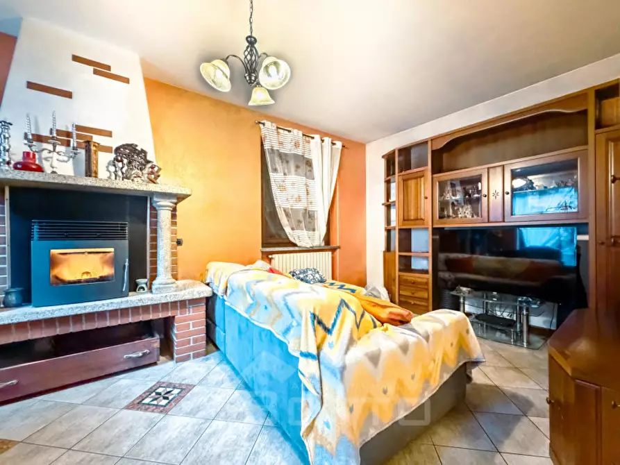 Immagine 9 di Villa in vendita  in Via per Doccio, 10 a Varallo