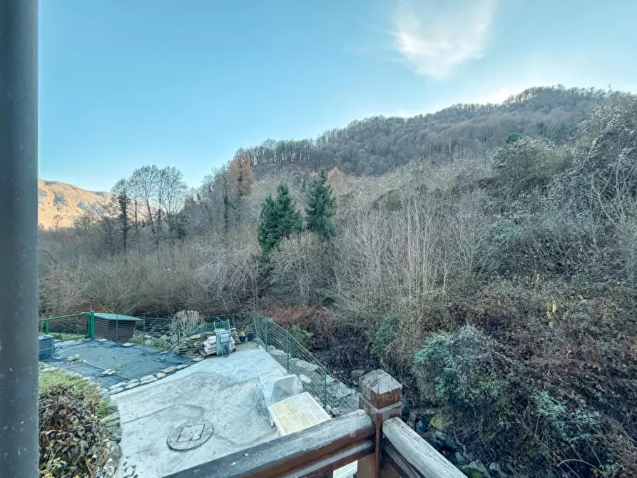 Immagine 16 di Villa in vendita  in Via per Doccio, 10 a Varallo