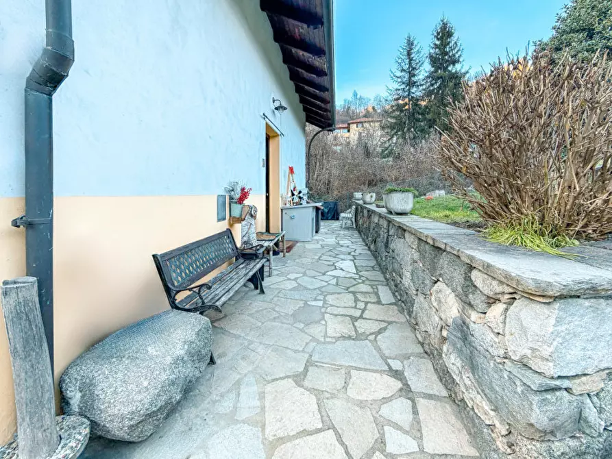 Immagine 23 di Villa in vendita  in Via per Doccio, 10 a Varallo