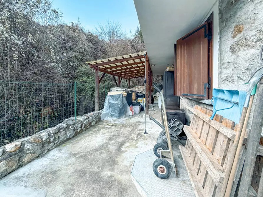 Immagine 25 di Villa in vendita  in Via per Doccio, 10 a Varallo