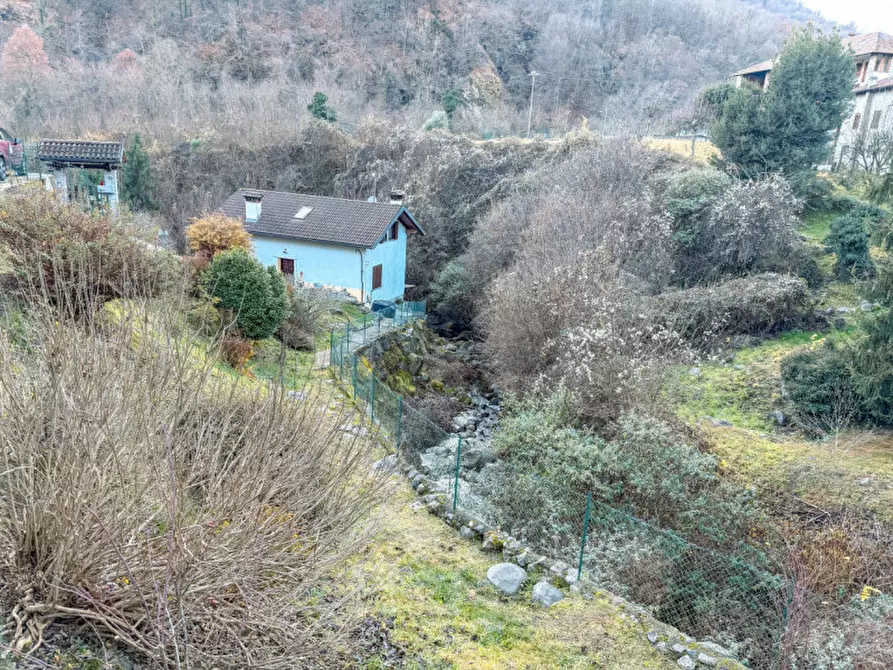 Immagine 43 di Villa in vendita  in Via per Doccio, 10 a Varallo