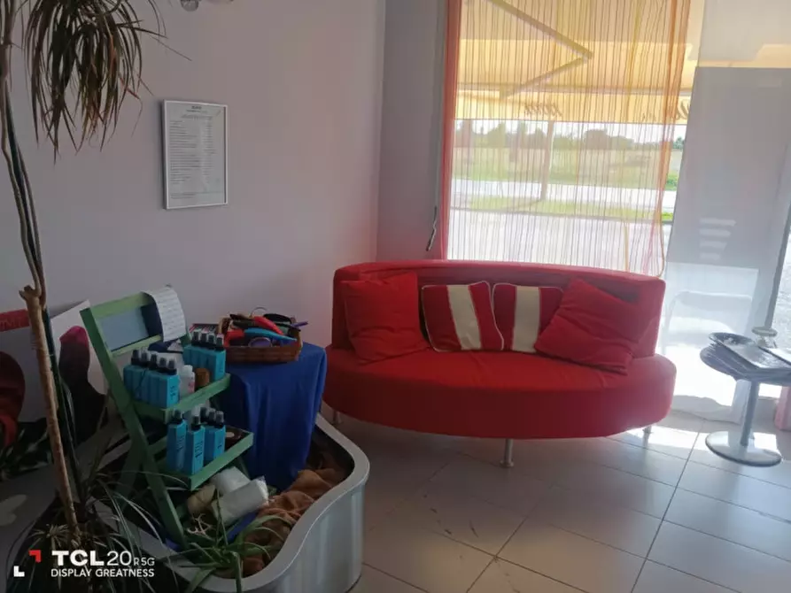 Immagine 7 di Negozio in affitto  a San Biagio Di Callalta
