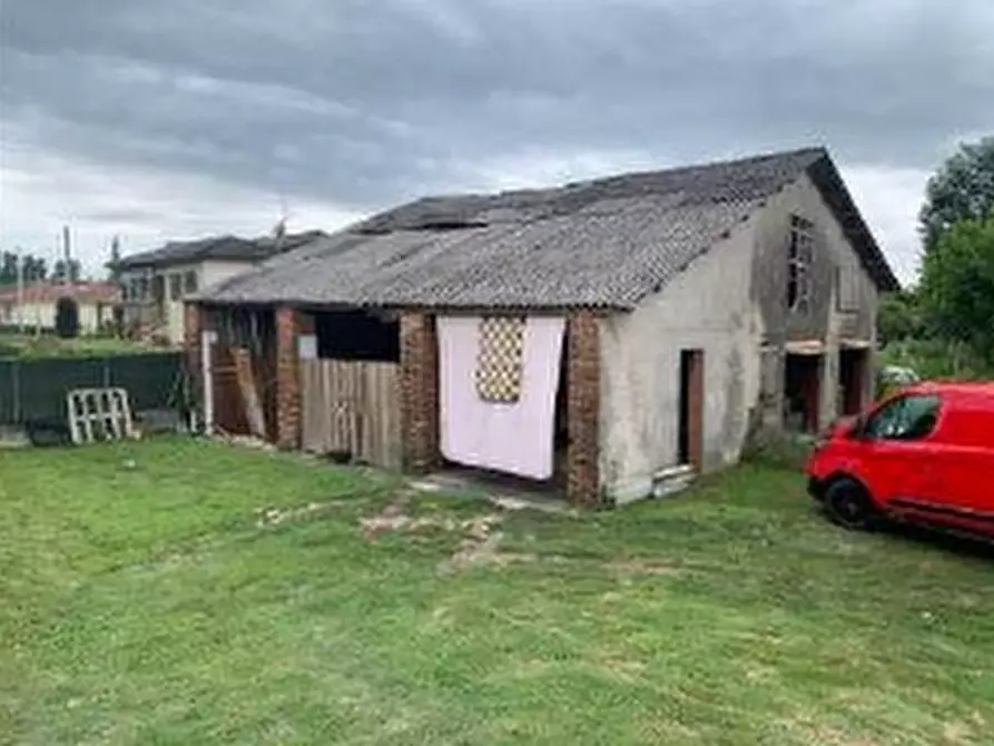 Immagine 4 di Casa indipendente in vendita  in VIA LEOPARDI 409/2 a Castagnaro