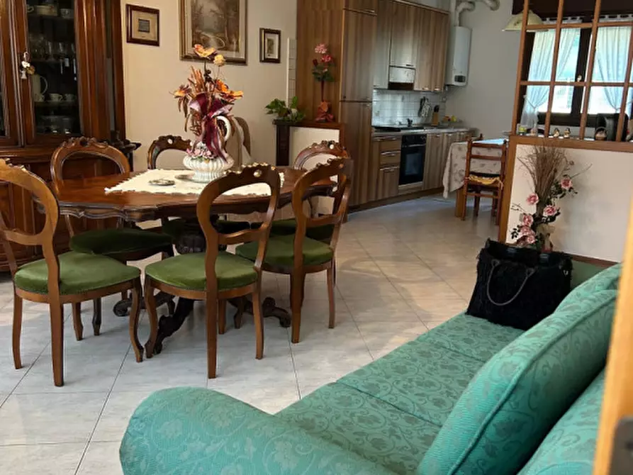 Immagine 1 di Villetta a schiera in vendita  a Lendinara