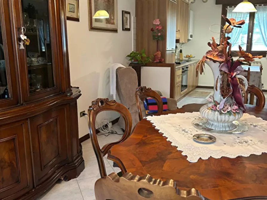 Immagine 2 di Villetta a schiera in vendita  a Lendinara