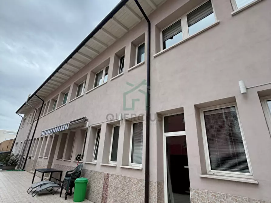 Immagine 8 di Ufficio in vendita  in VIALE DEL LAVORO a Verona