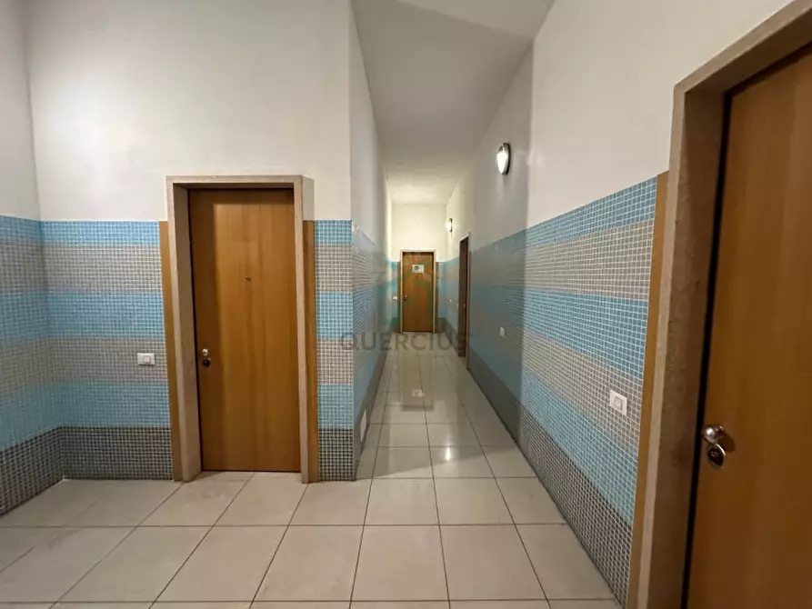 Immagine 12 di Ufficio in vendita  in VIALE DEL LAVORO a Verona