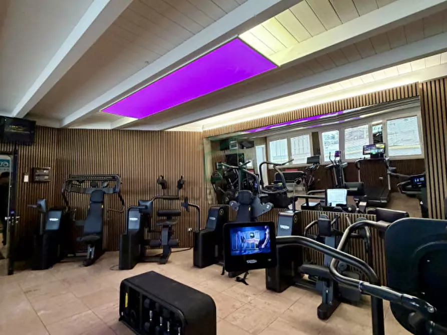 Immagine 16 di Ufficio in vendita  in VIALE DEL LAVORO a Verona